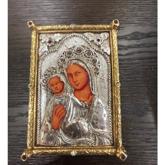 Vintage religious prayer/devotional box Vatican Library Coll
